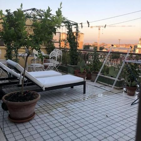 Casa Mia Stanza In Appartamento Condiviso Milan Bagian luar foto
